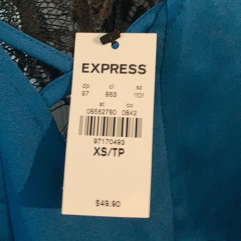 Express Top - Picture 5 of 5
